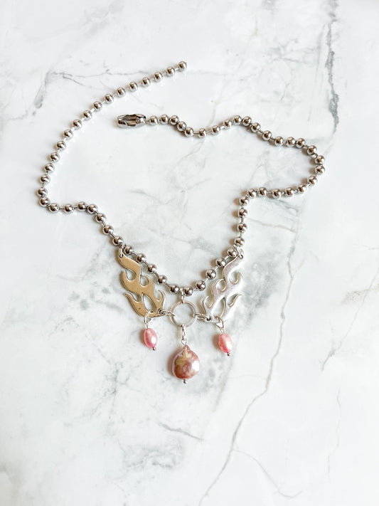 Stainless steel ball chain necklace with silver plated vintage flame details baroque mauve pearl and dyed pink pearls