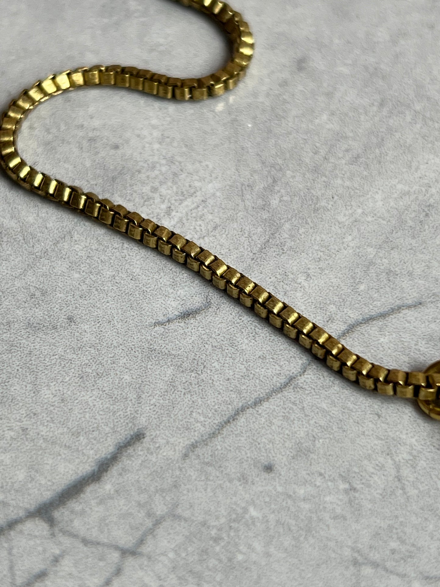 Brass Claw Clasped Aquamarine with Cube Chain