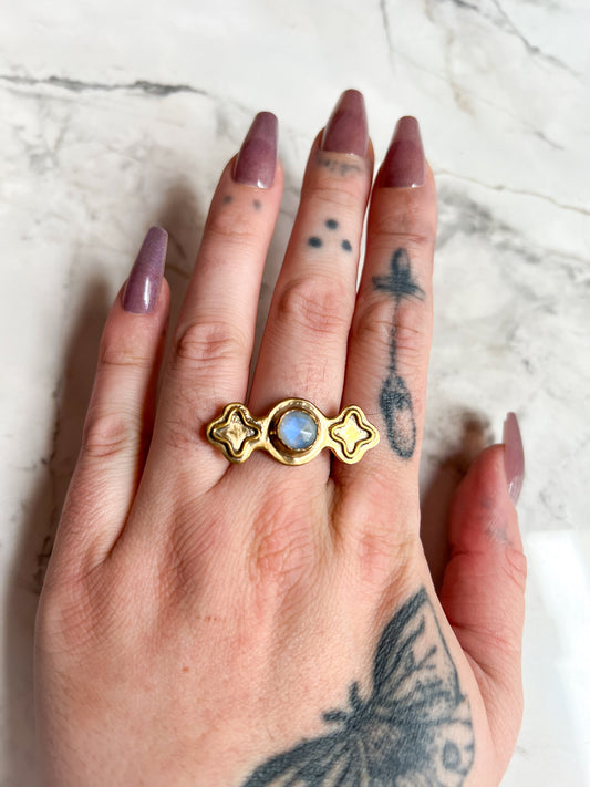 Brass Rainbow Moonstone Star Detail Ring size 12